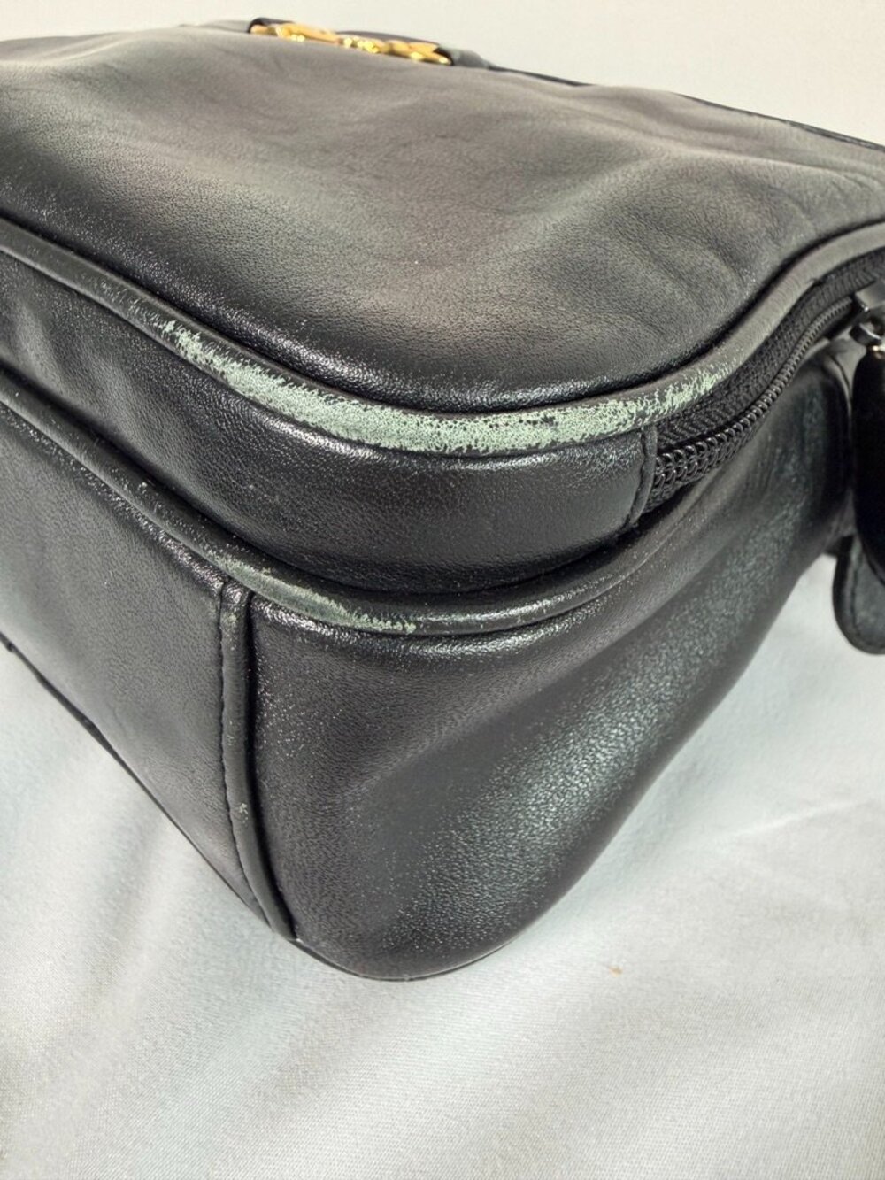 ETIENNE AIGNER Black Leather Crossbody Camera Bag Vintage - Picture 14 of 16